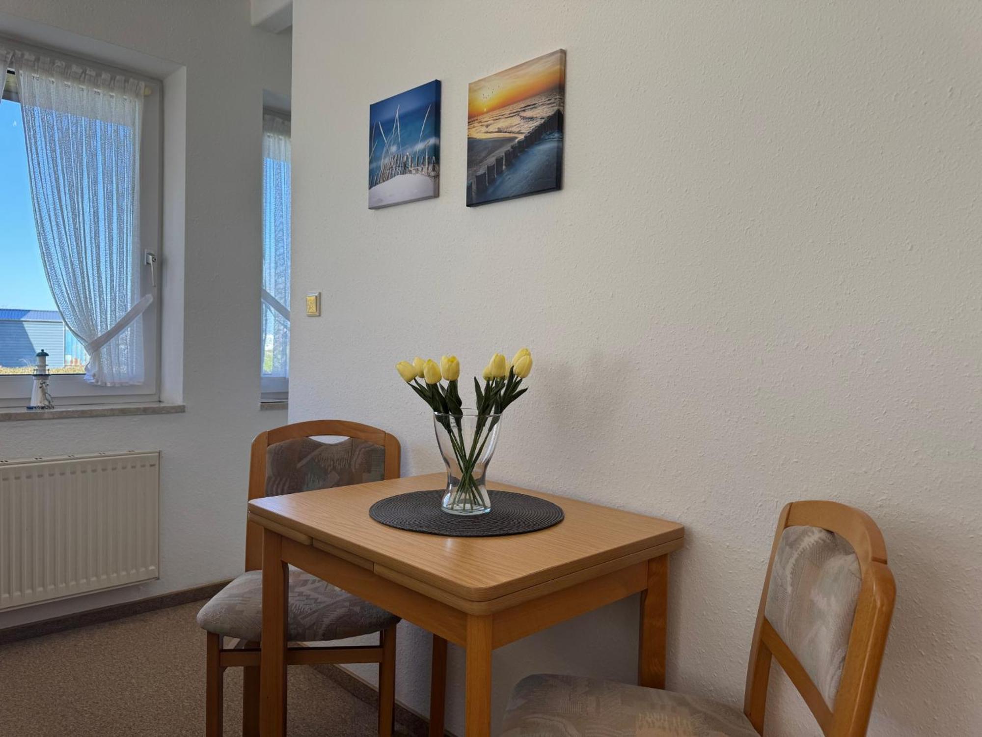 Haus Nordstrand Бюзум Экстерьер фото